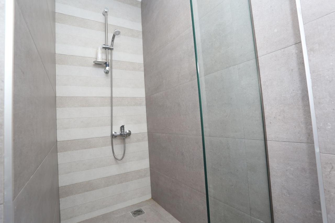 Downtown Seaside Suites Салоники Экстерьер фото