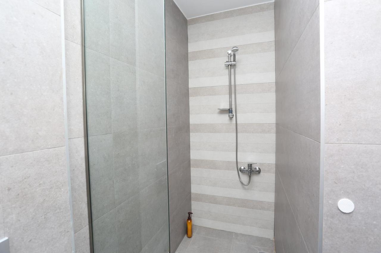 Downtown Seaside Suites Салоники Экстерьер фото
