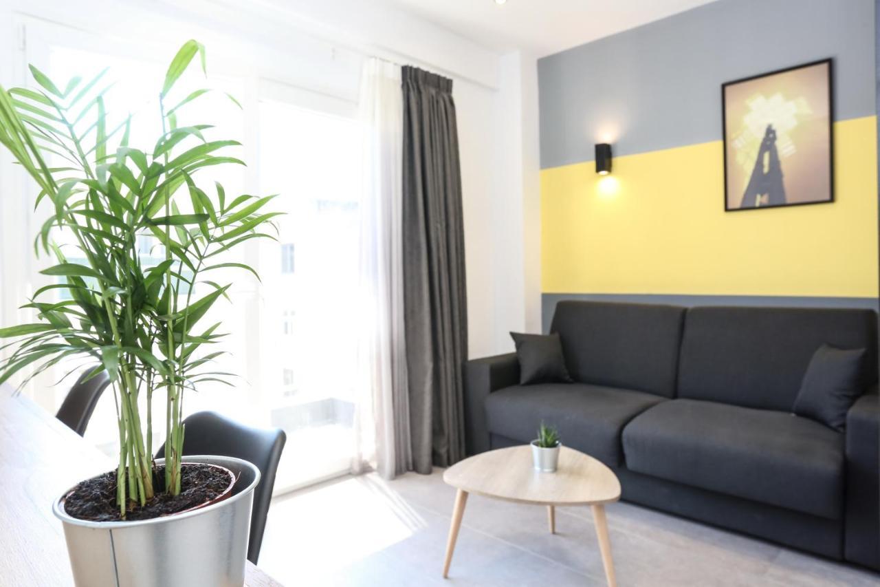 Downtown Seaside Suites Салоники Экстерьер фото